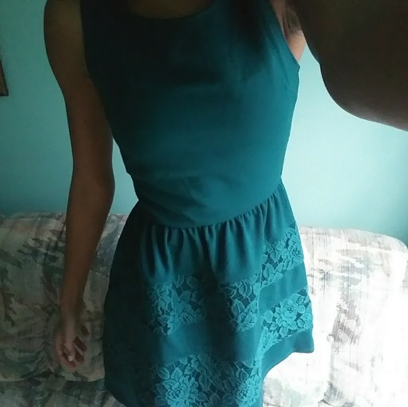 Small Emerald Green Fit & Flare Dress - Picture 2 of 3